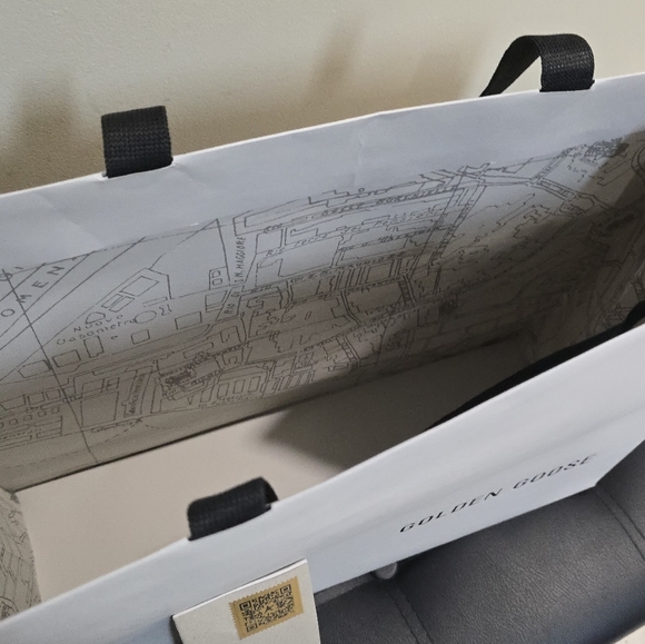 GOLDEN GOOSE Auth. EMPTY Paper Shopping BAG And Passport - Picture 4 of 4